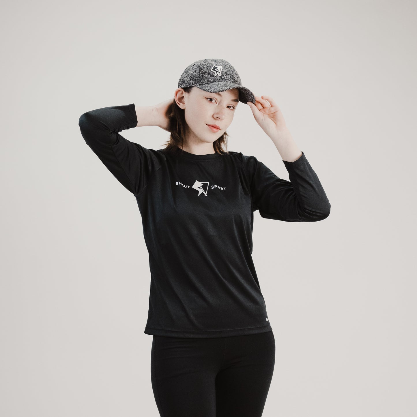 SHAUT - SPORT Central Logo Basic Sport T-shirt long sleeve